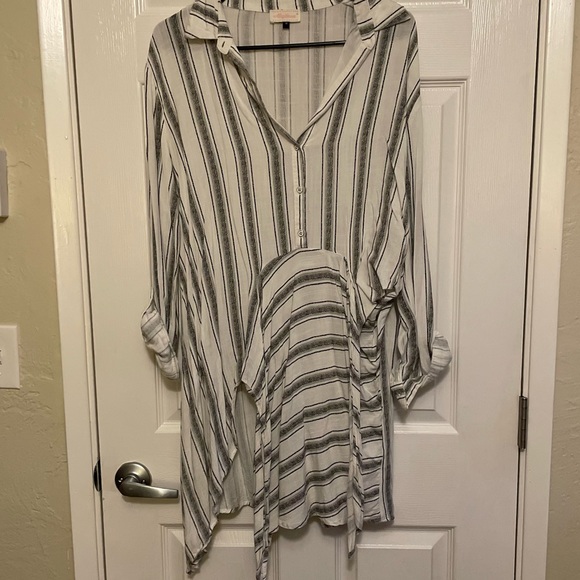 SOLD Alythea Striped Shirt Dress Tunic Ties in front - Picture 10 of 10